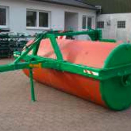 Acker- und Wiesenwalzen